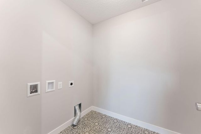 15029 Ardmullivan Lane, Rosemount, MN 55068