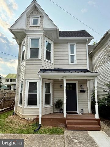 409 FAULKNER AVE, Martinsburg, WV 25401