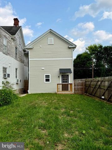 409 FAULKNER AVE, Martinsburg, WV 25401