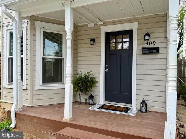 409 FAULKNER AVE, Martinsburg, WV 25401