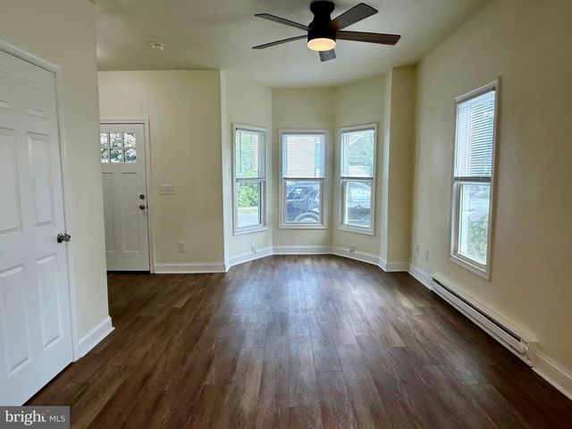 409 FAULKNER AVE, Martinsburg, WV 25401
