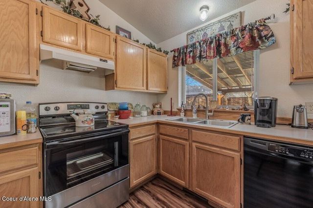 1019 N Nellie CT, Post Falls, ID 83854