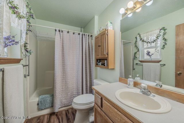 1019 N Nellie CT, Post Falls, ID 83854