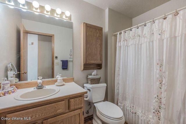 1019 N Nellie CT, Post Falls, ID 83854