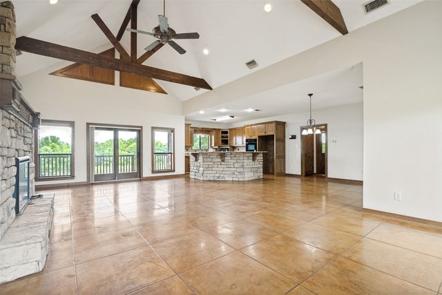 142 Pearl Valley Drive, Kerens, TX 75144