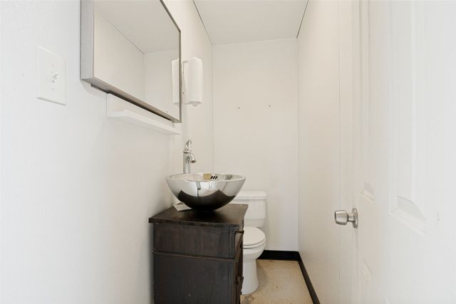 142 Pearl Valley Drive, Kerens, TX 75144