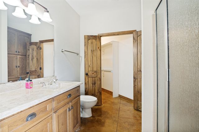 142 Pearl Valley Drive, Kerens, TX 75144