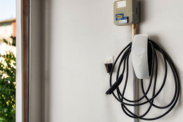 7409 Peggie Nell DR, Austin, TX 78724