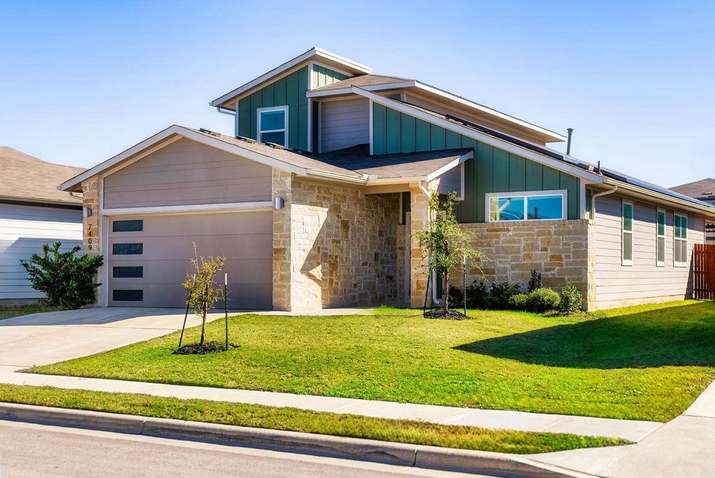 7409 Peggie Nell DR, Austin, TX 78724