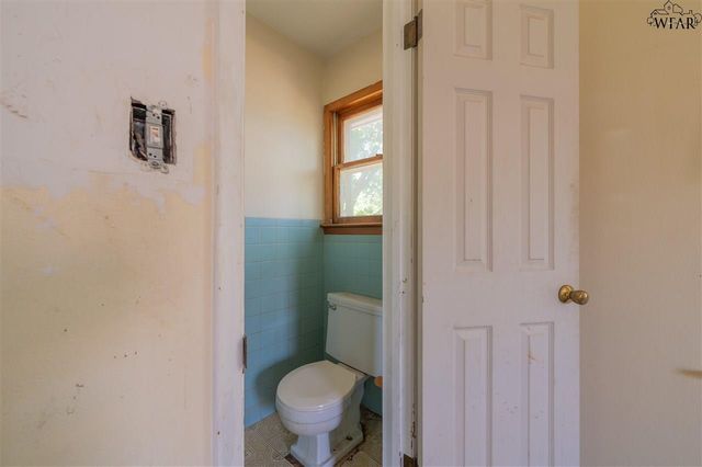 409 PEACH STREET, Burkburnett, TX 76354