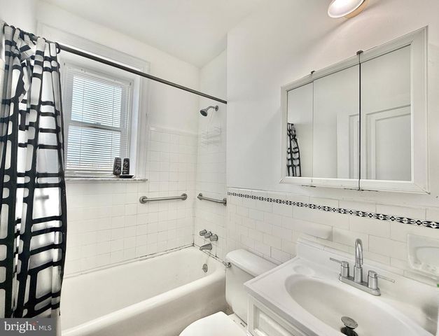 37 S IOWA AVENUE 5B, Atlantic City, NJ 08401