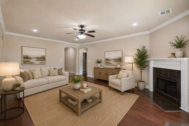 42122 Bald Eagle Ave, Prairieville, LA 70769