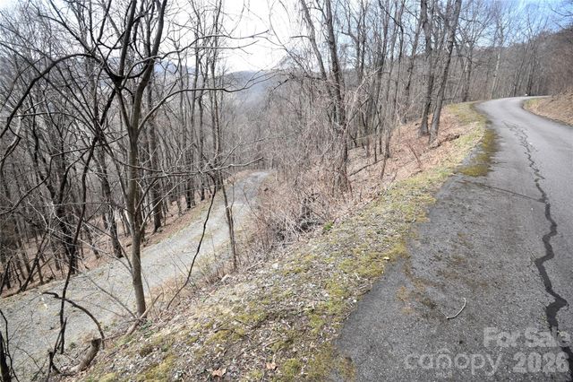 44 Prosperity Ridge 44, Waynesville, NC 28785