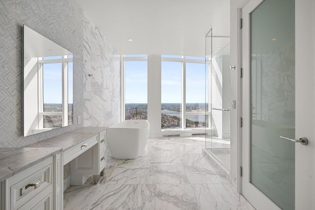 240 Devonshire Street PH 2C, Boston, MA 02110