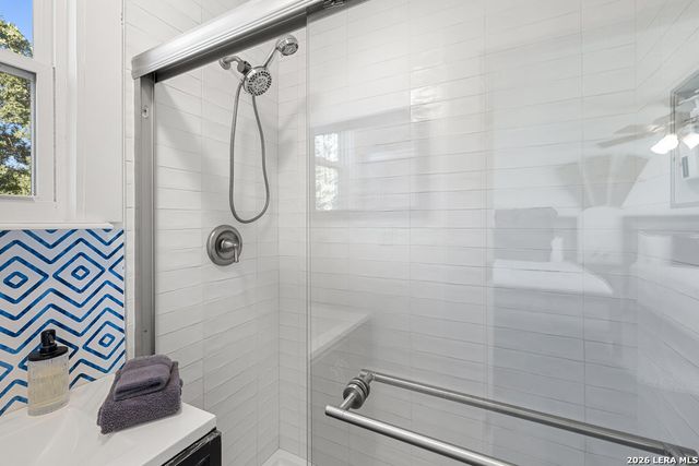 102 Ranchview, Johnson City, TX 78636