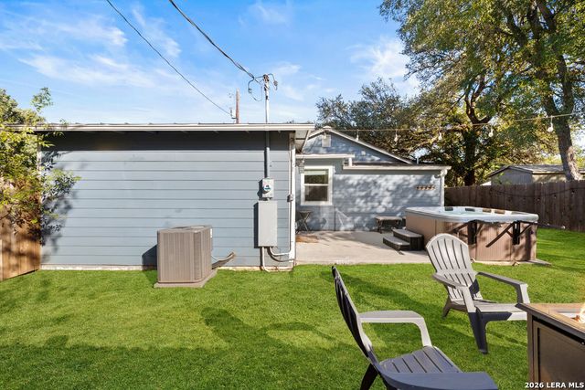 102 Ranchview, Johnson City, TX 78636