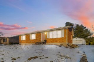 11 Shelley Dr, Winchester, KY 40391