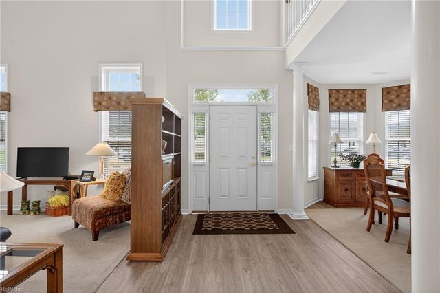 1449 Scoonie Pointe DR, Chesapeake, VA 23322