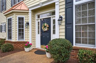 1449 Scoonie Pointe DR, Chesapeake, VA 23322