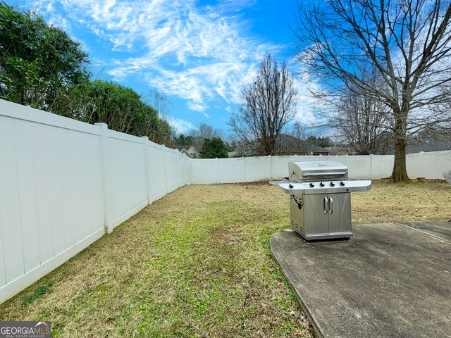 104 Court Crossing, Locust Grove, GA 30248