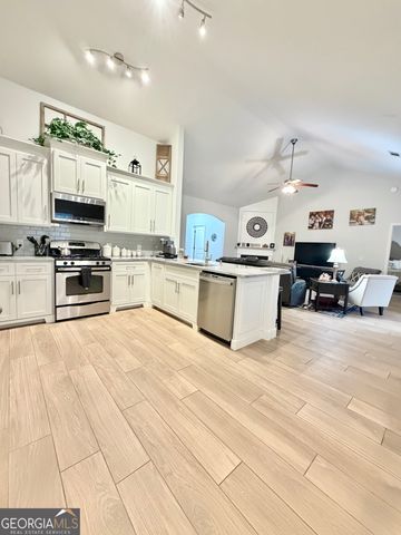 104 Court Crossing, Locust Grove, GA 30248