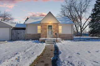 11634 Cardwell Street, Livonia, MI 48150