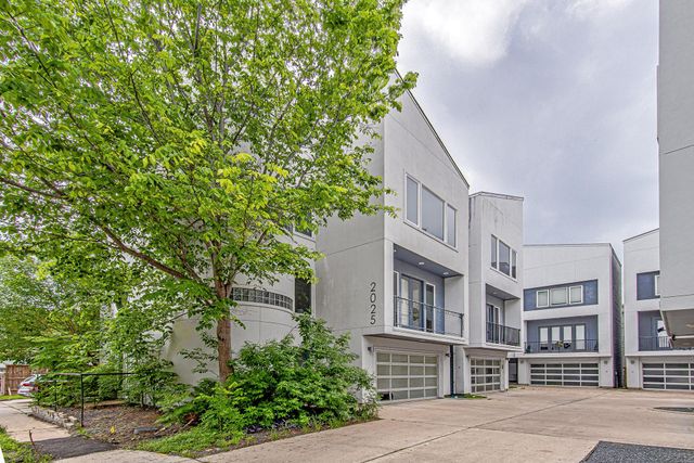 2025 Colquitt Street E, Houston, TX 77098