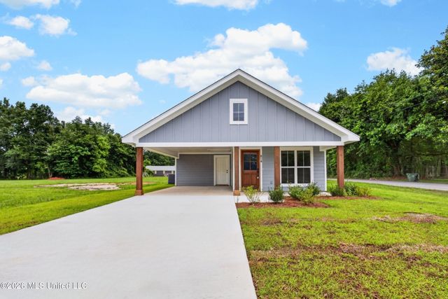 814 W 7th Street, Hattiesburg, MS 39401