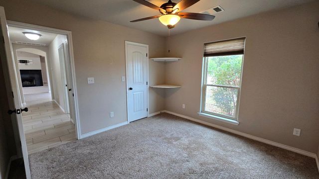 210 Stonehenge WAY, Marble Falls, TX 78654