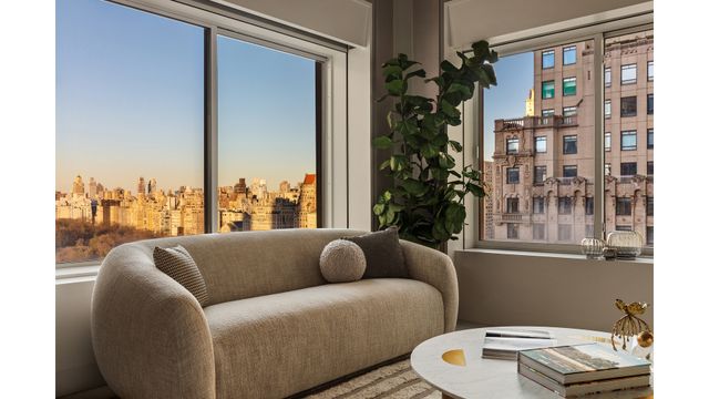 106 CENTRAL Park S 21ABCDE, New York City, NY 10019