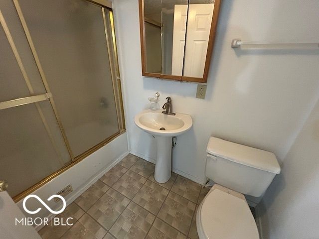 3206 N College Avenue, Indianapolis, IN 46205