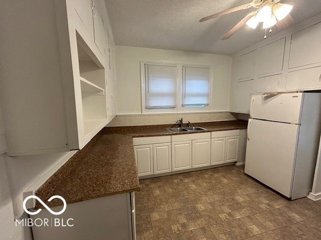 3206 N College Avenue, Indianapolis, IN 46205