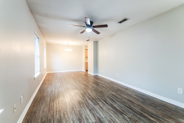 1607 Coleman Street, Mckinney, TX 75069