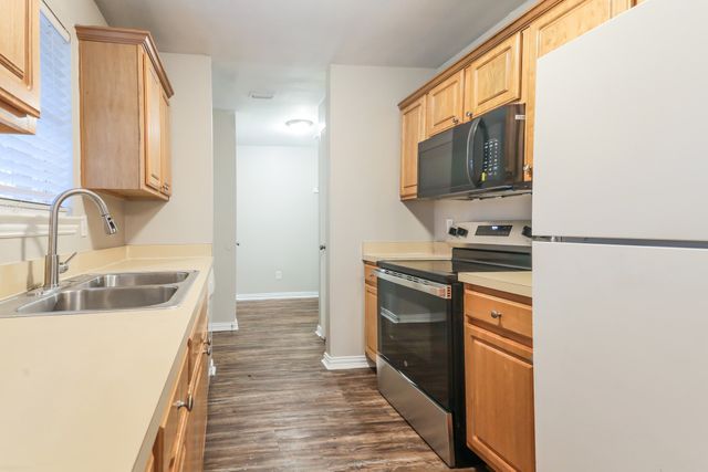 1607 Coleman Street, Mckinney, TX 75069