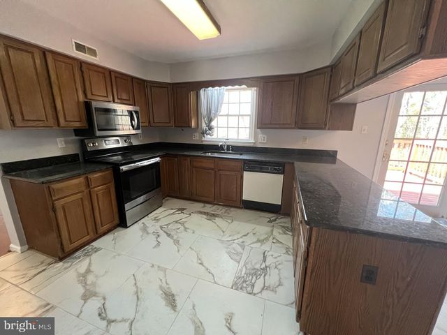 6910 RAVEN LN, Columbia, MD 21044