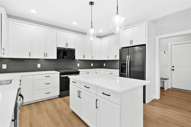 5414 Bradley Court, Kalamazoo, MI 49009