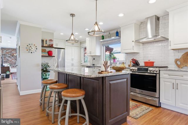 3868 BLAKE RD, Huntingdon Valley, PA 19006