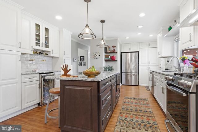 3868 BLAKE RD, Huntingdon Valley, PA 19006