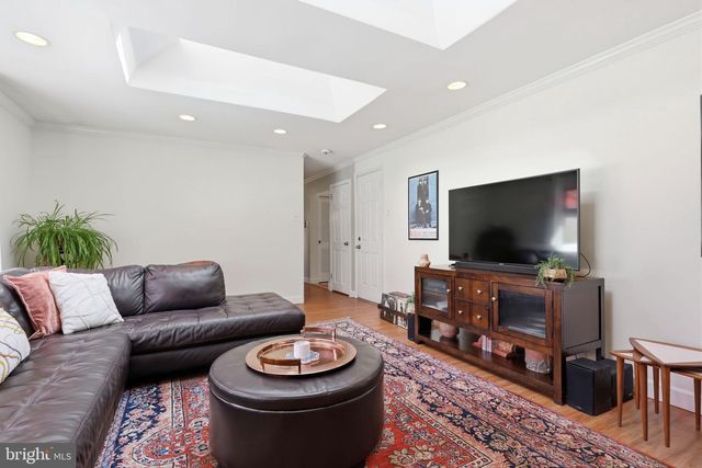 3868 BLAKE RD, Huntingdon Valley, PA 19006