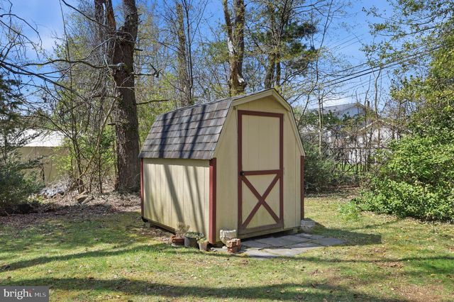 3868 BLAKE RD, Huntingdon Valley, PA 19006