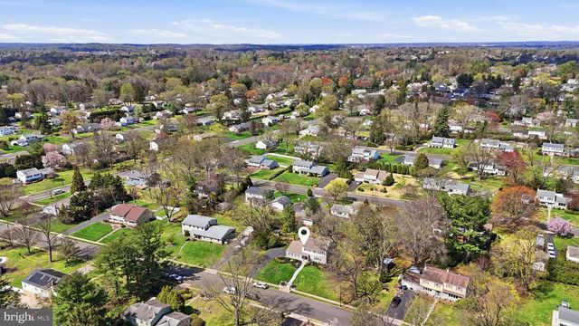 3868 BLAKE RD, Huntingdon Valley, PA 19006