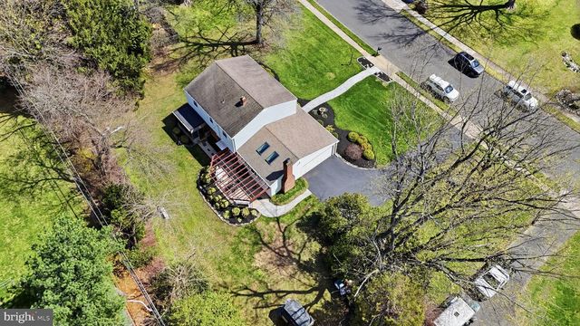 3868 BLAKE RD, Huntingdon Valley, PA 19006