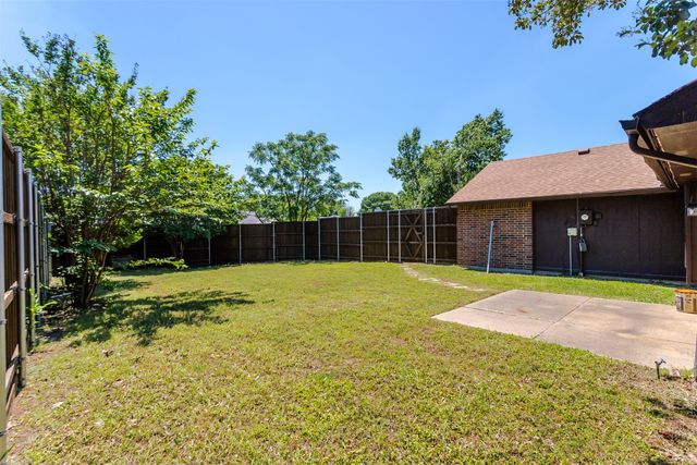 556 Freestone Drive, Allen, TX 75002