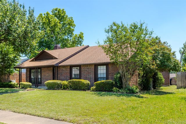 556 Freestone Drive, Allen, TX 75002