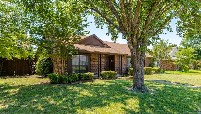 556 Freestone Drive, Allen, TX 75002