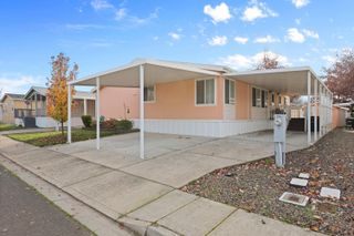 10 E South Stage Rd. 515, Medford, OR 97501