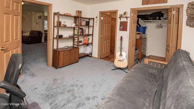 6616 Comanche St, Bonners Ferry, ID 83805