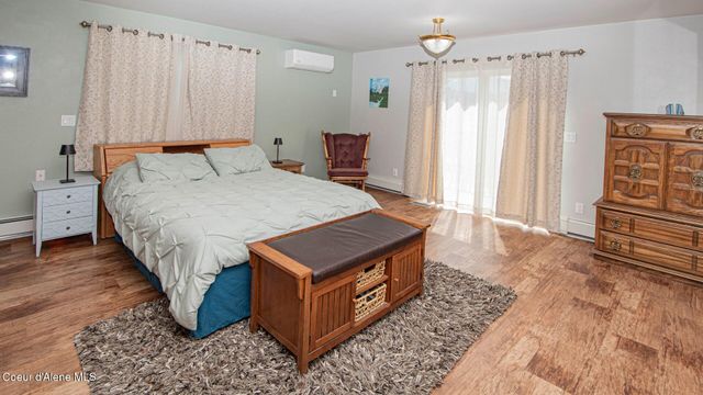 6616 Comanche St, Bonners Ferry, ID 83805