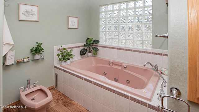 6616 Comanche St, Bonners Ferry, ID 83805