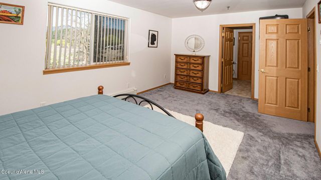 6616 Comanche St, Bonners Ferry, ID 83805